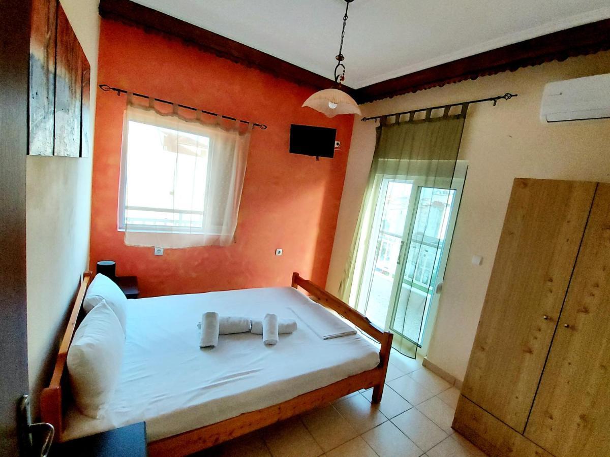 Haus Olymp Apartment Paralia Katerinis Bagian luar foto