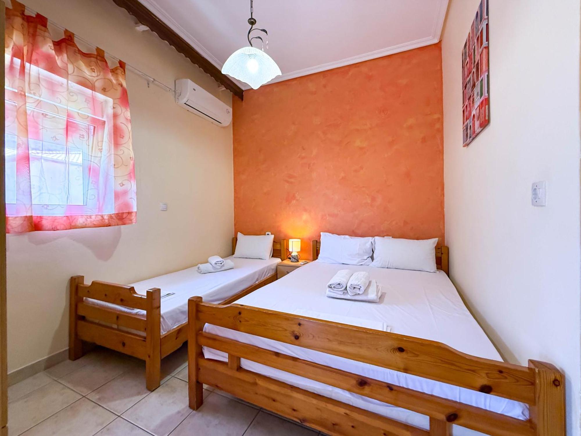 Haus Olymp Apartment Paralia Katerinis Bagian luar foto
