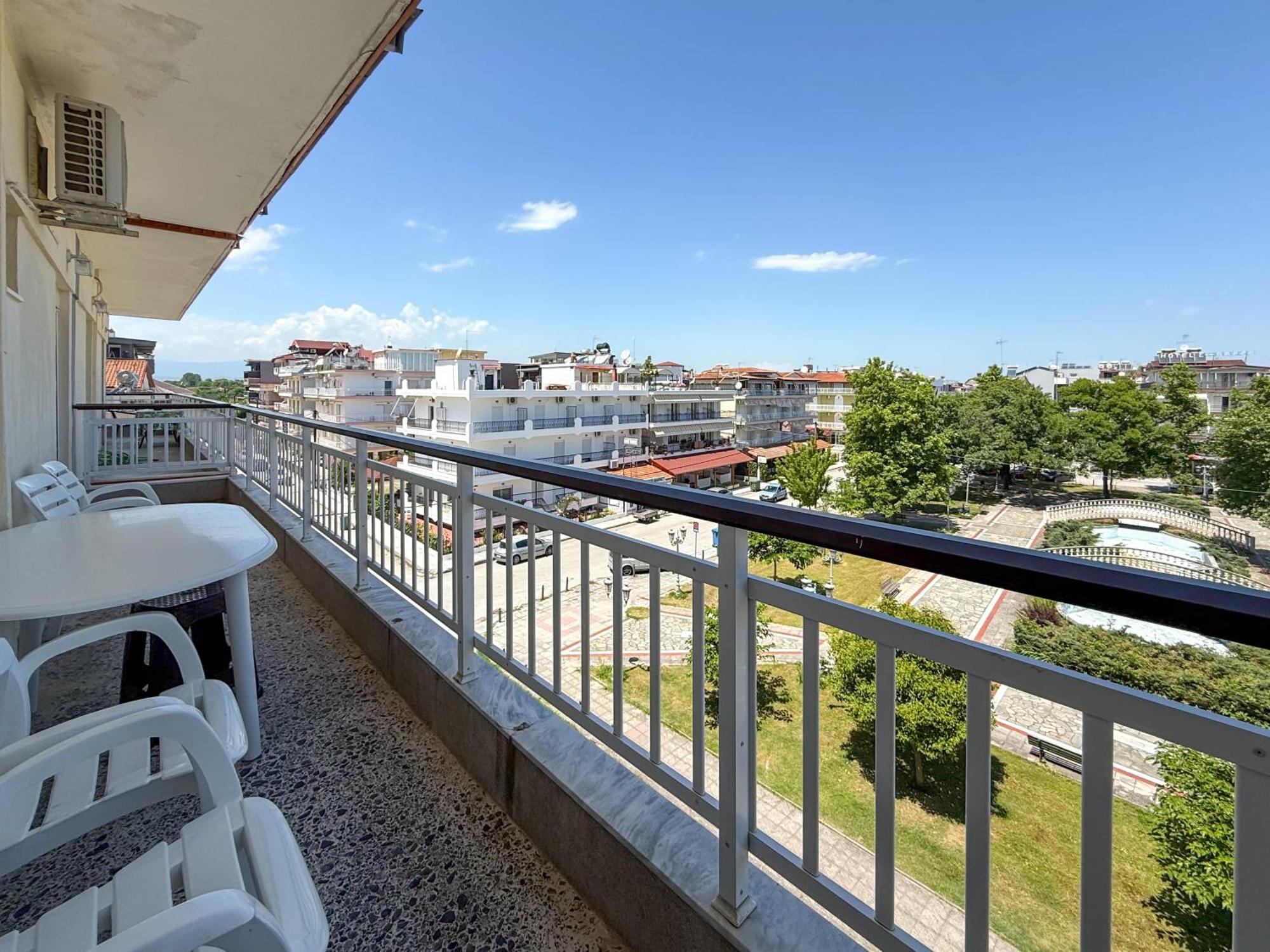 Haus Olymp Apartment Paralia Katerinis Bagian luar foto
