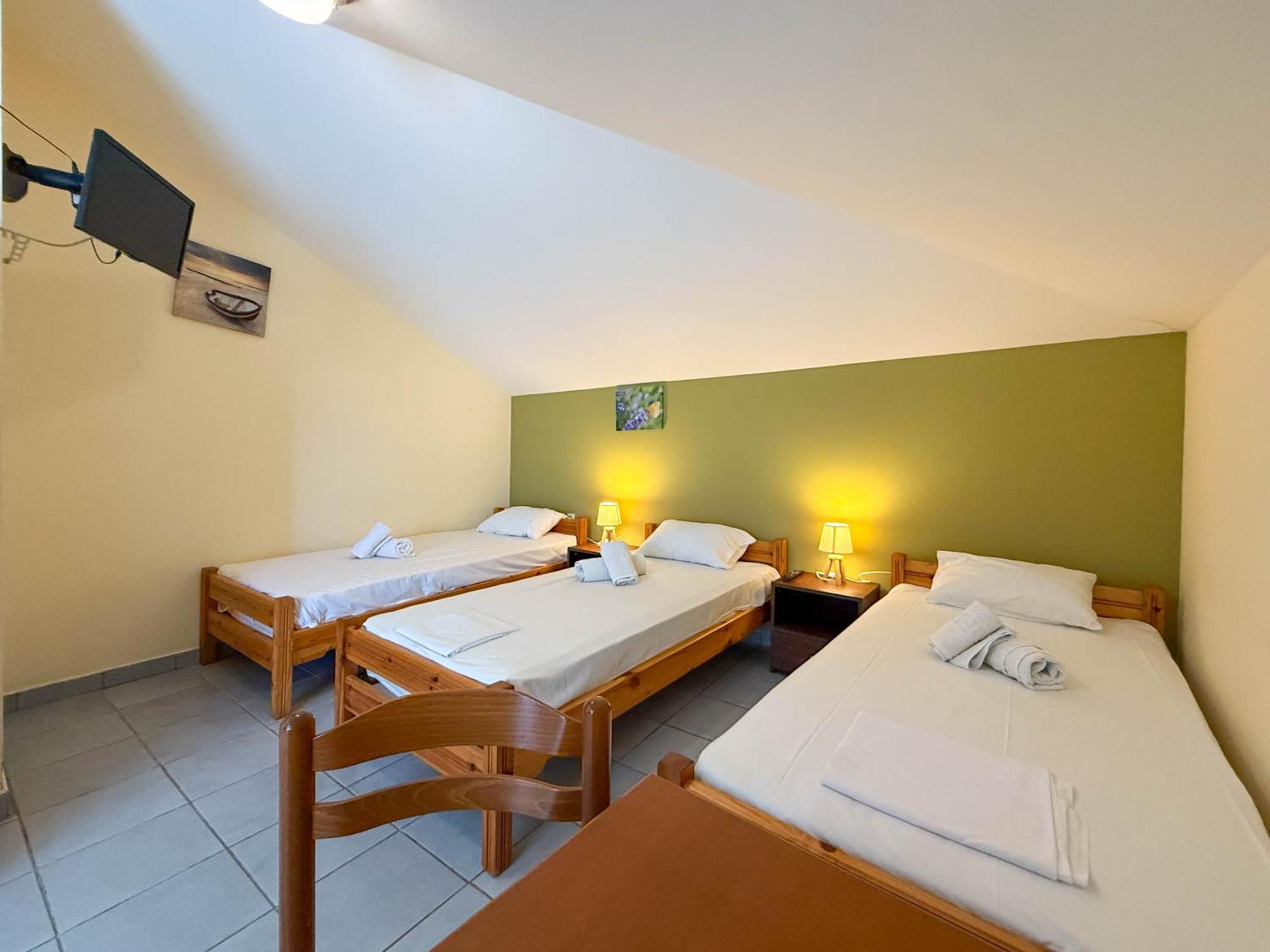 Haus Olymp Apartment Paralia Katerinis Bagian luar foto